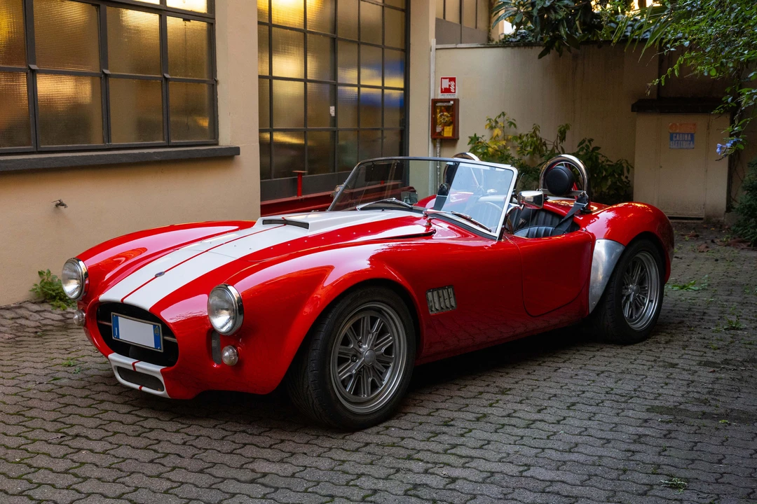 2006 Shelby Cobra Replica - Image 4 of 31