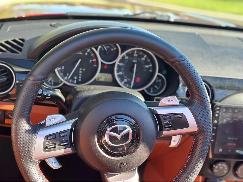 2006 Mazda NC MX-5 Miata - Image 9 of 10