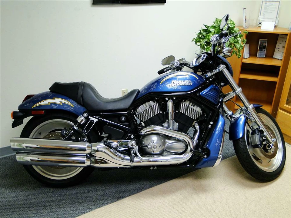 2006 Harley-Davidson V-Rod - Image 4 of 4