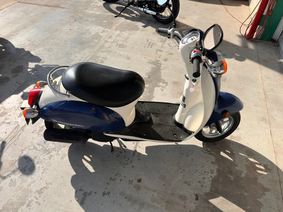 2006 Honda Mopeds - Image 4 of 12