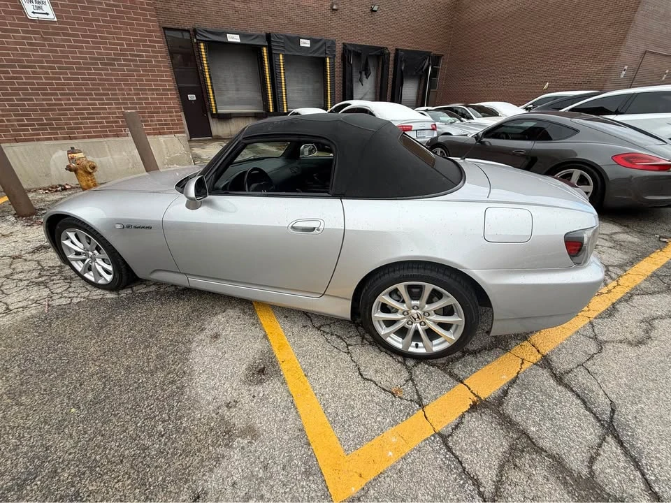 2006 Honda AP2 S2000 - Image 2 of 9