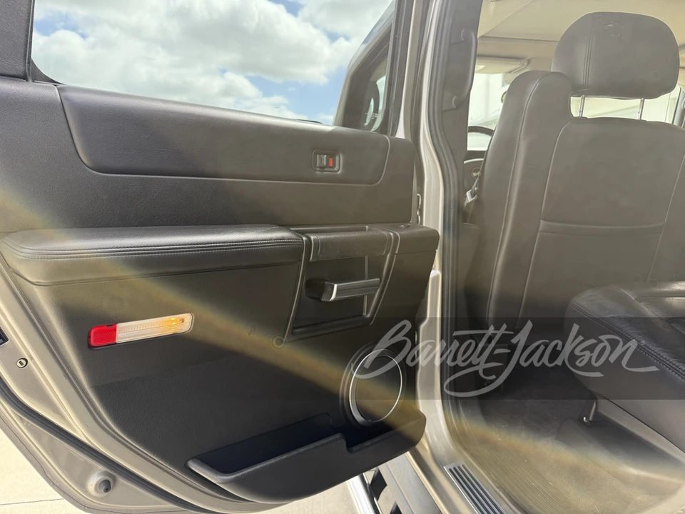 2006 Hummer Hummer H2 - Image 16 of 31