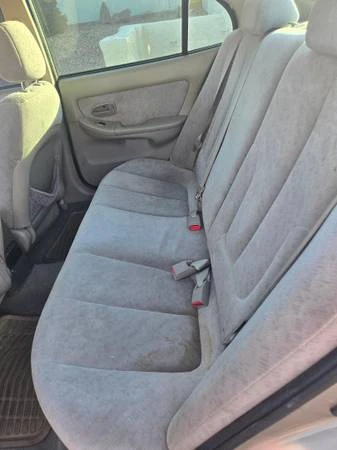2006 Hyundai Elantra - Image 7 of 12