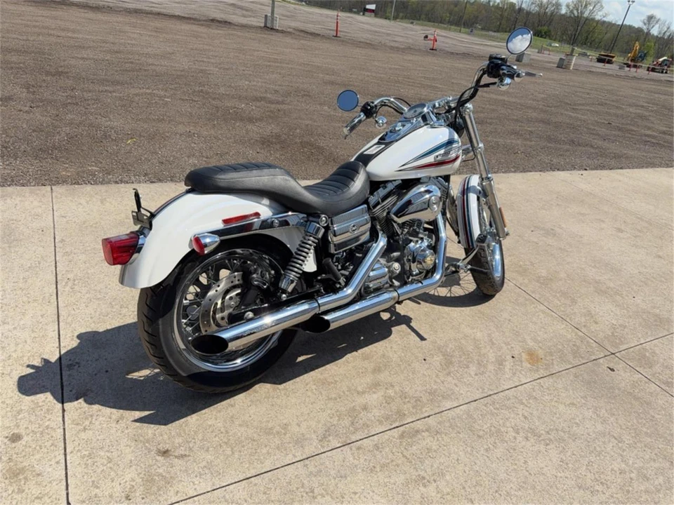 2006 Harley-Davidson Dyna Twin Cam - Image 4 of 16