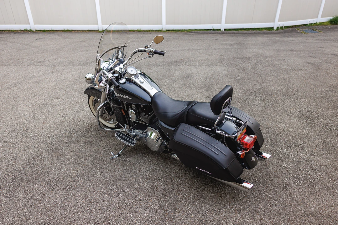 2006 Harley-Davidson Touring Twin Cam - Image 8 of 31