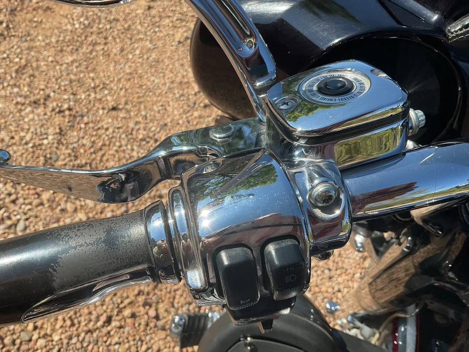 2006 Harley-Davidson CVO - Image 17 of 31