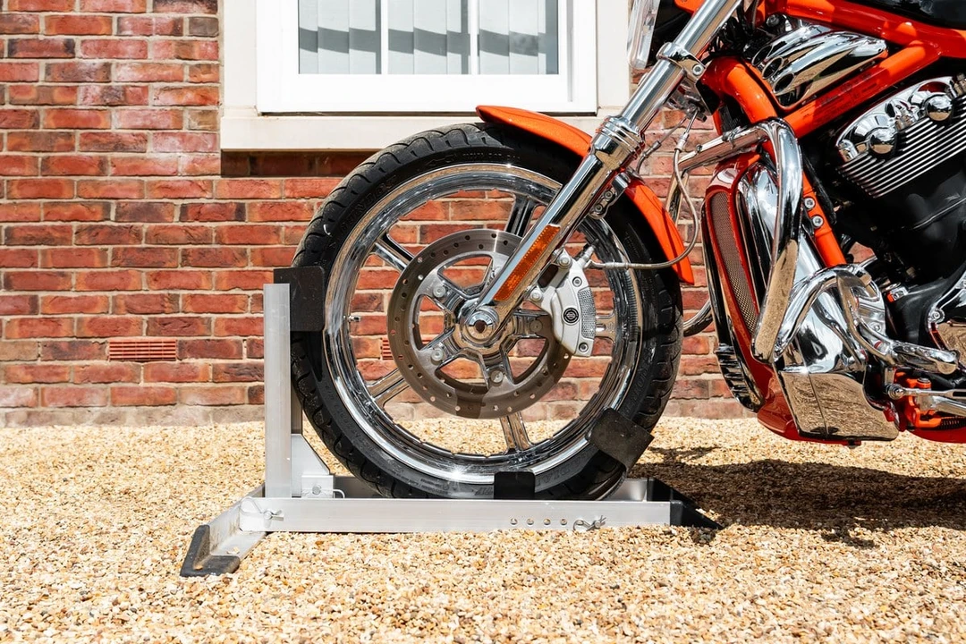 2006 Harley-Davidson V-Rod - Image 13 of 30