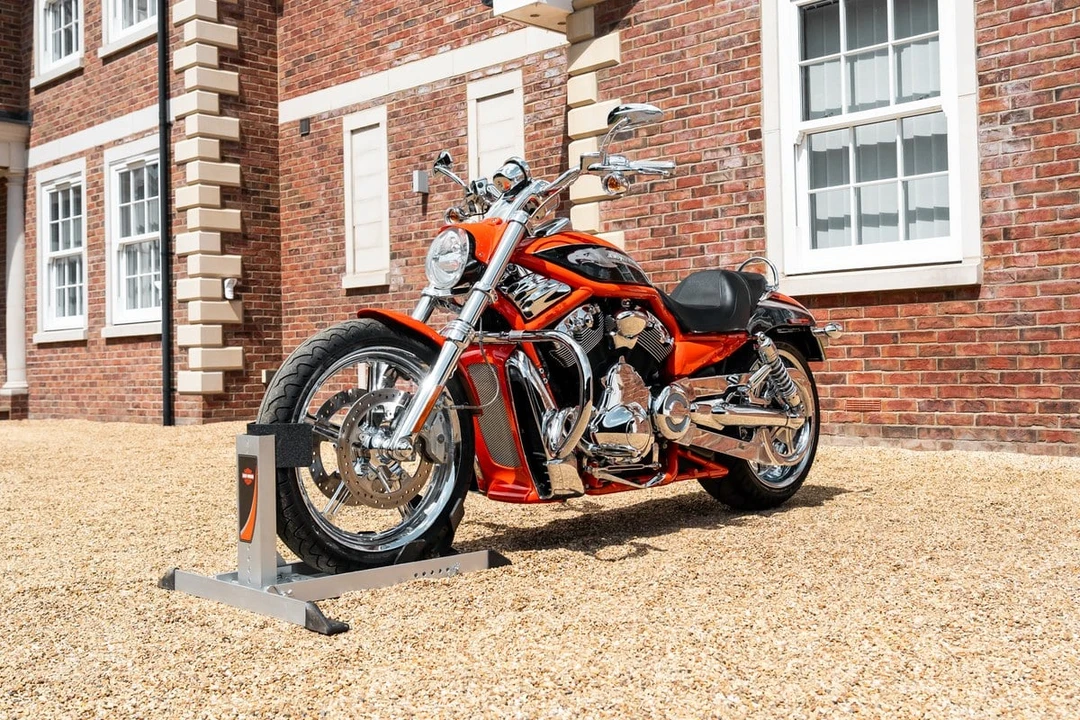 2006 Harley-Davidson V-Rod - Image 5 of 30