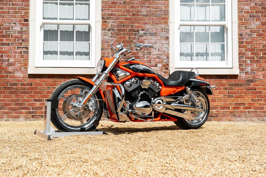 2006 Harley-Davidson V-Rod - Image 4 of 30
