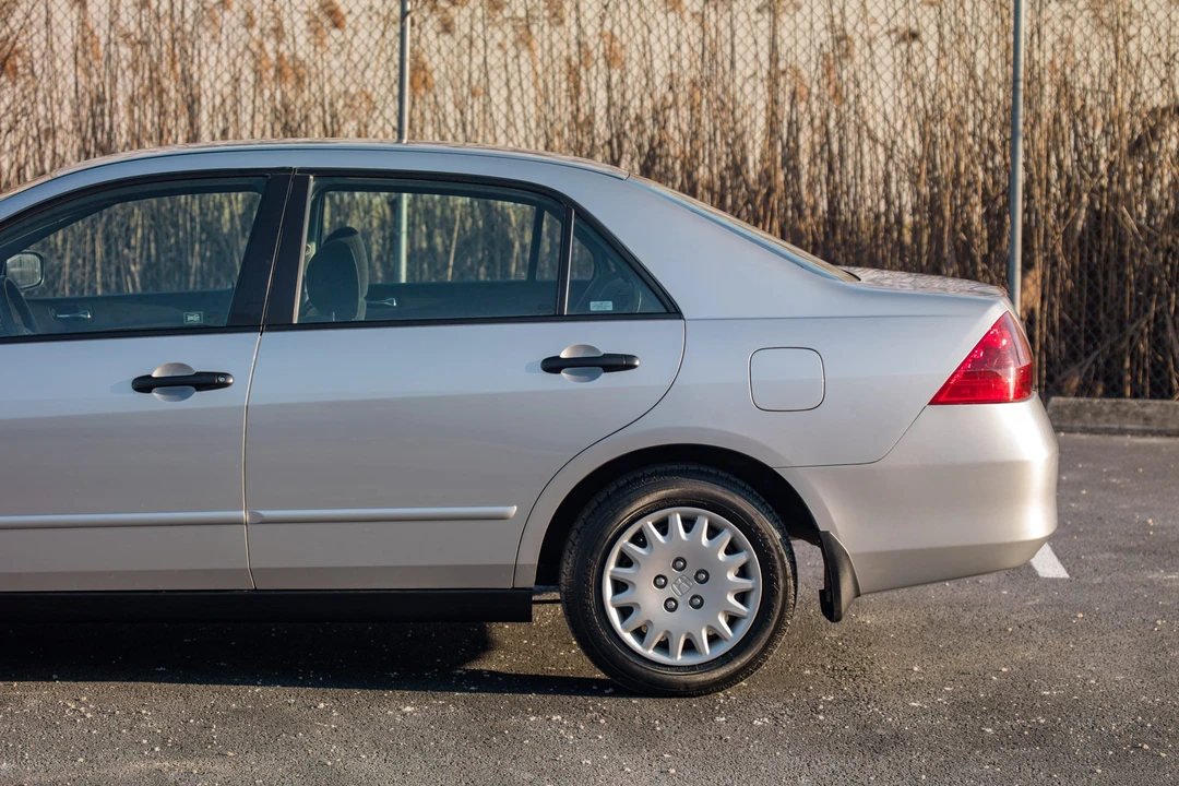 2006 Honda Accord 7th Gen - Image 29 of 31