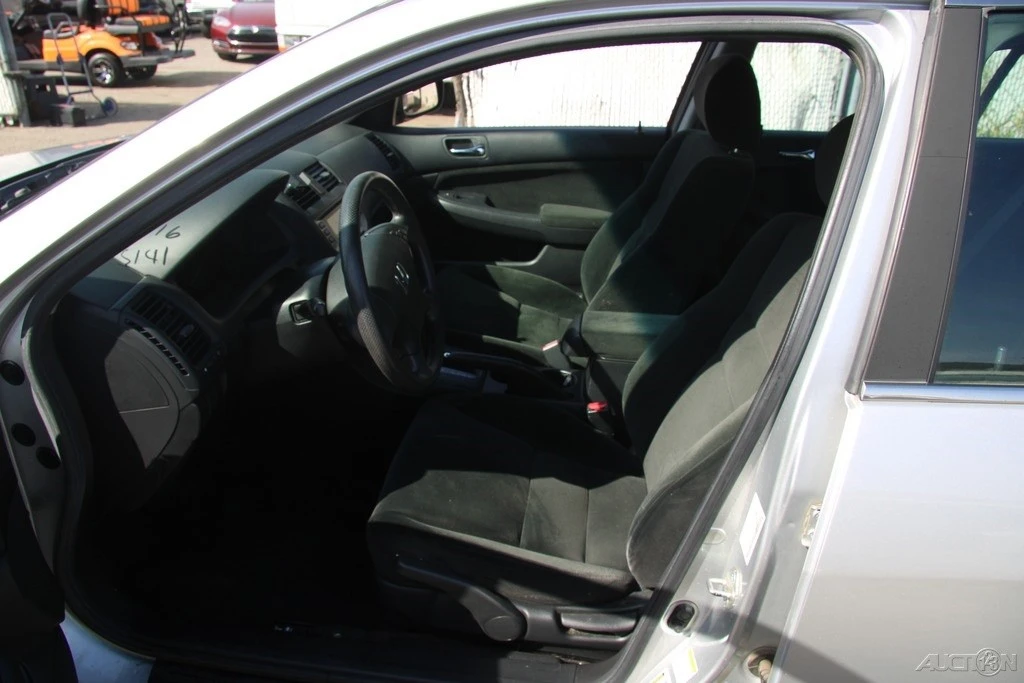 2006 Honda Accord 7th Gen - Image 14 of 21
