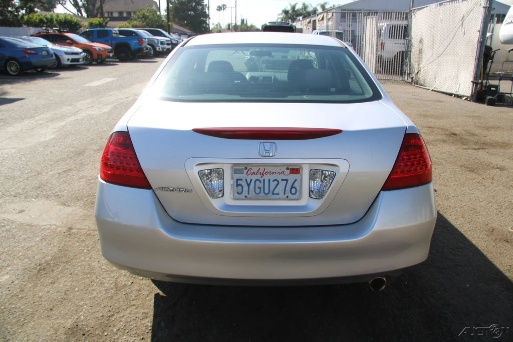 2006 Honda Accord 7th Gen - Image 6 of 21