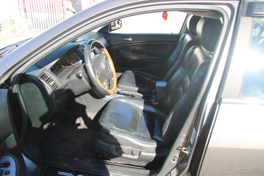 2006 Honda Accord 7th Gen - Image 14 of 21