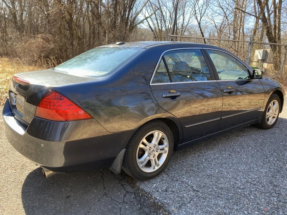 2006 Honda Accord 7th Gen - Image 6 of 21