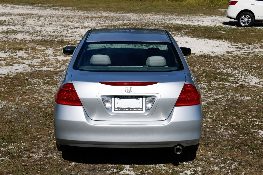 2006 Honda Accord 7th Gen - Image 9 of 12