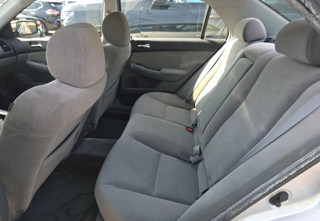 2006 Honda Accord 7th Gen - Image 14 of 19