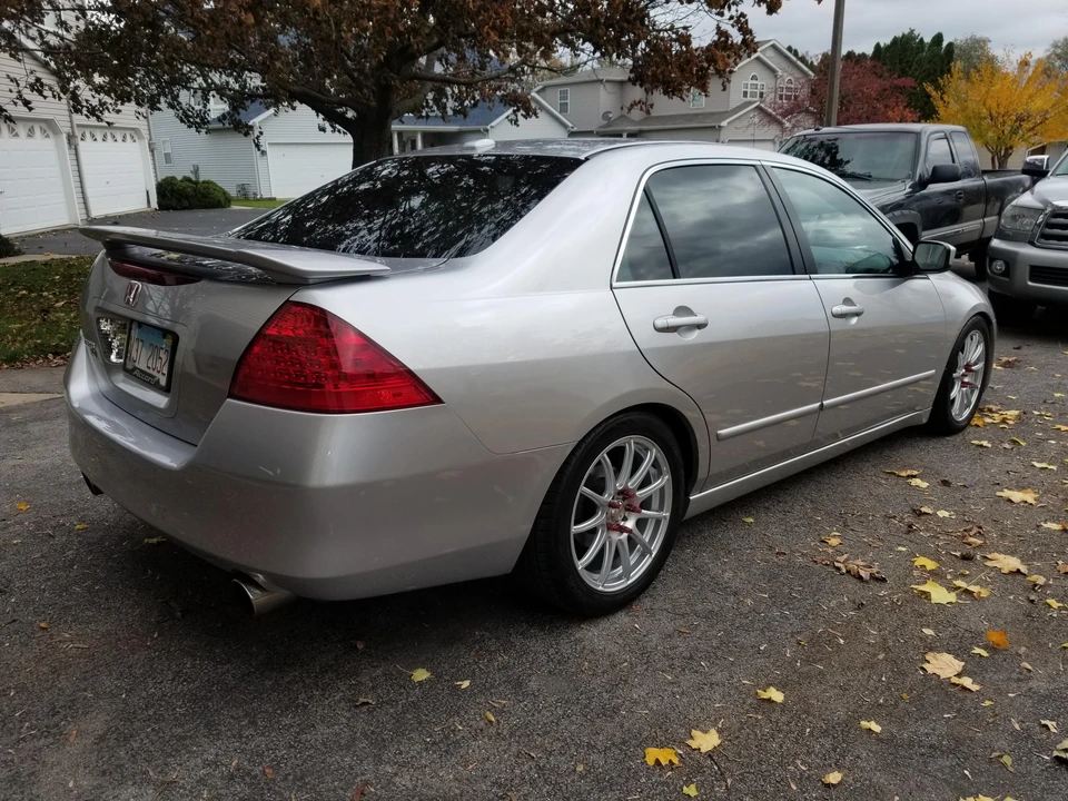 2006 Honda Accord 7th Gen - Image 13 of 31