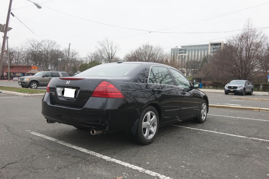 2006 Honda Accord 7th Gen - Image 8 of 31