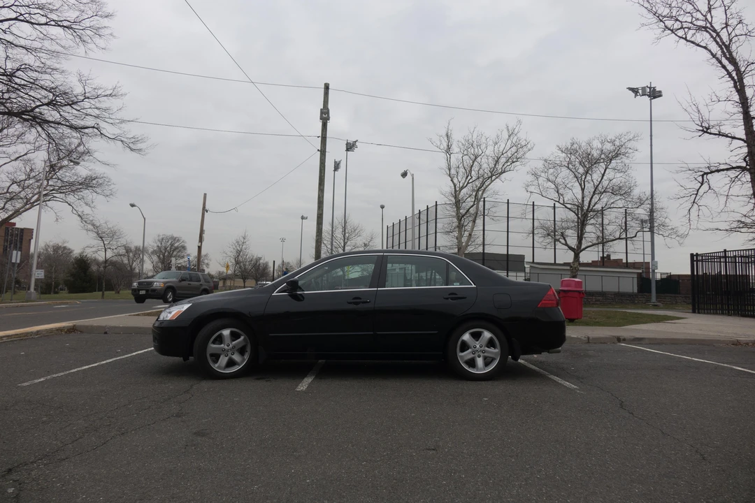 2006 Honda Accord 7th Gen - Image 7 of 31