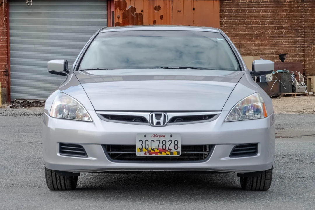 2006 Honda Accord 7th Gen - Image 2 of 31
