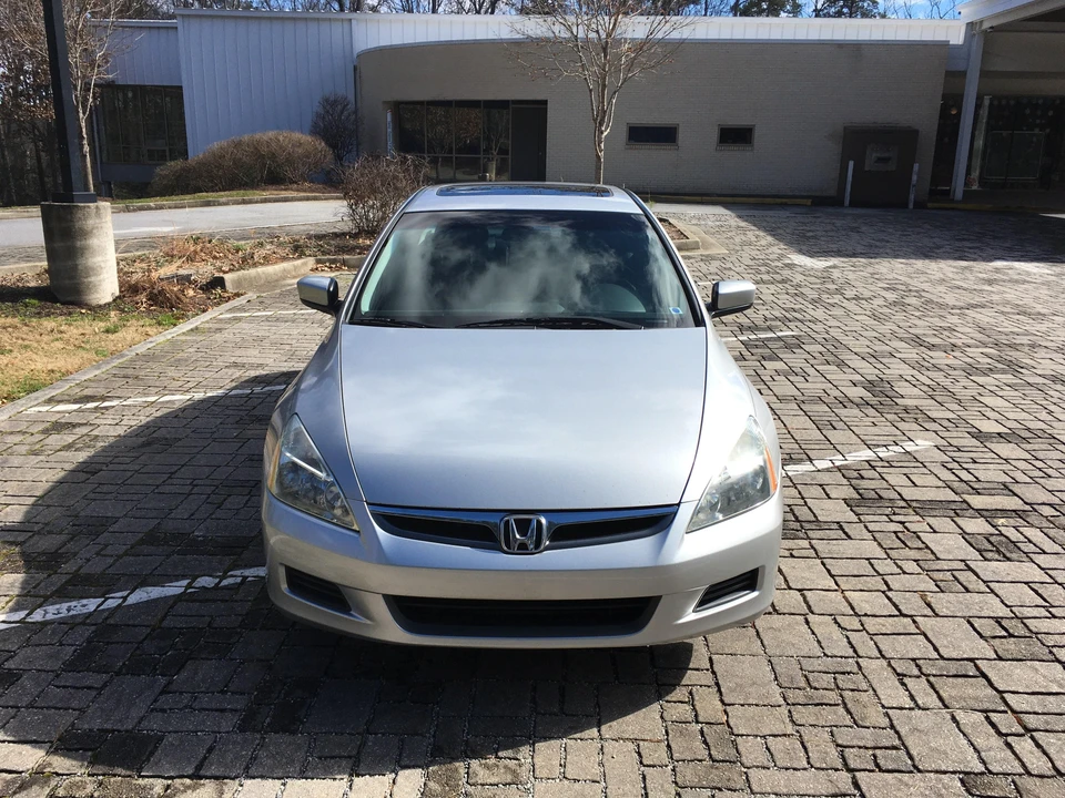 2006 Honda Accord 7th Gen - Image 2 of 31