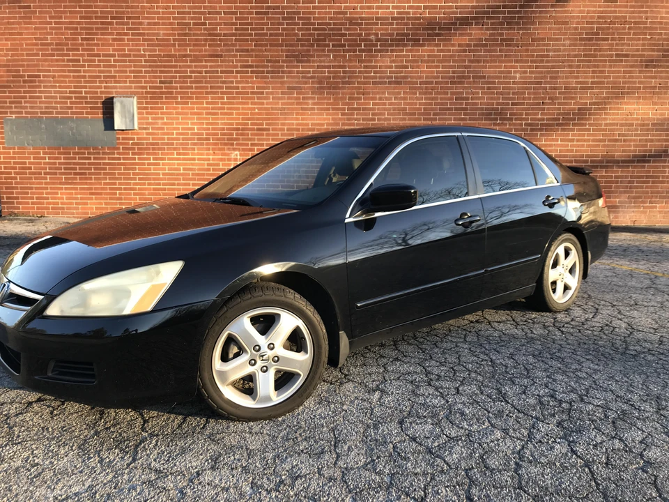 2006 Honda Accord 7th Gen - Image 7 of 31