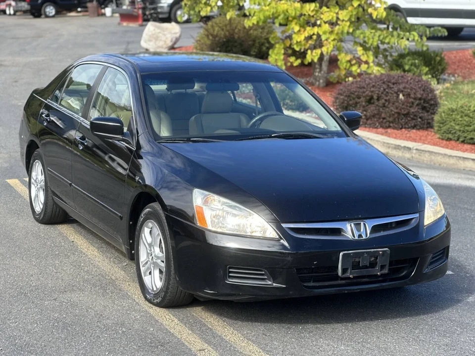 2006 Honda Accord 7th Gen - Image 6 of 12