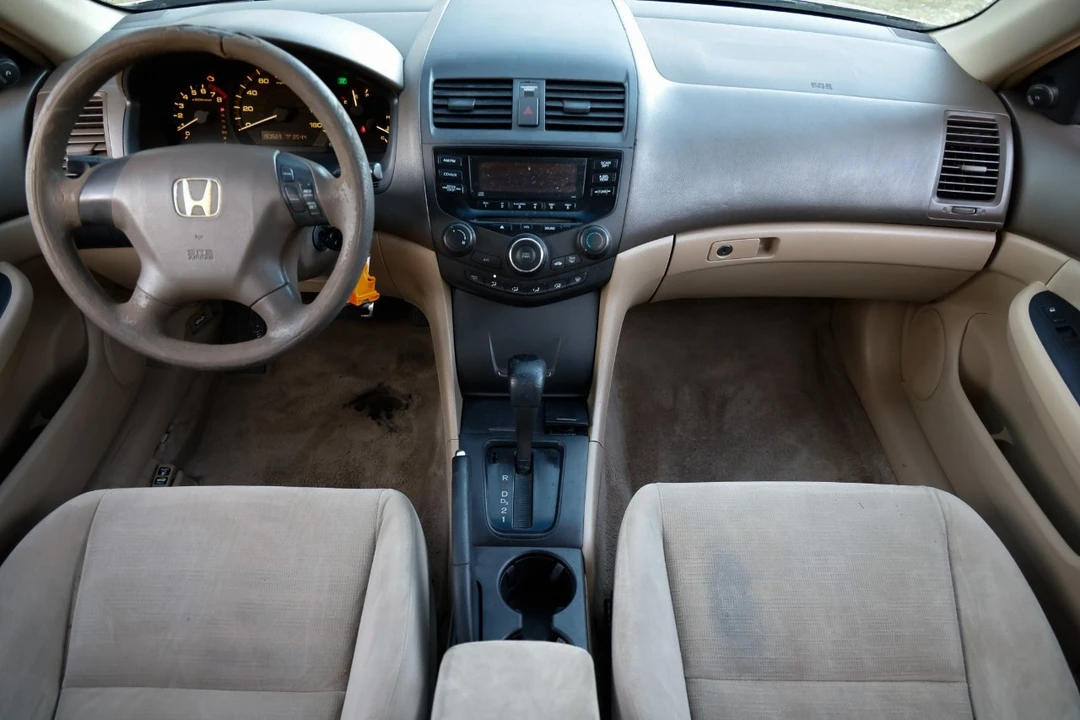 2006 Honda Accord 7th Gen - Image 2 of 12