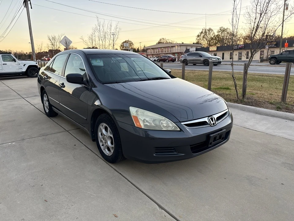 2006 Honda Accord 7th Gen - Image 5 of 12