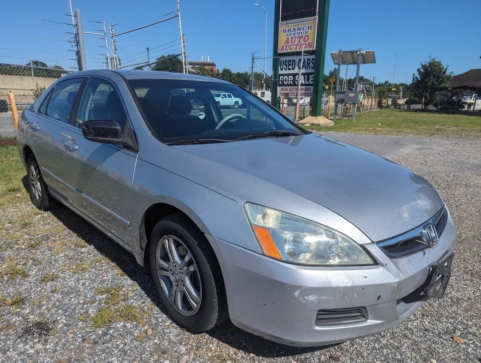 2006 Honda Accord 7th Gen - Image 2 of 21