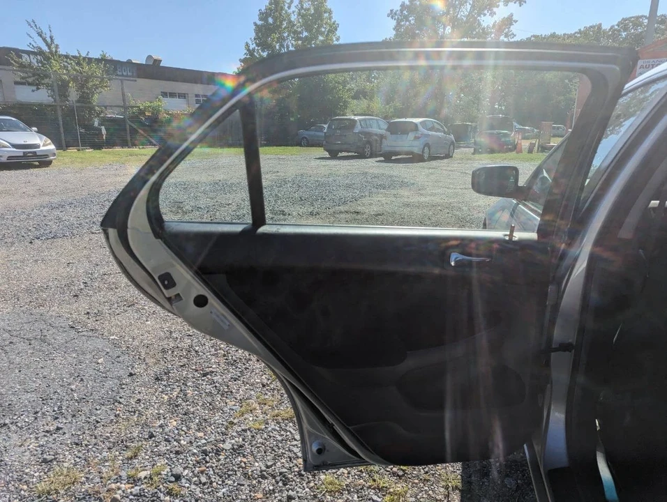 2006 Honda Accord 7th Gen - Image 18 of 21