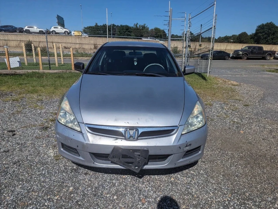 2006 Honda Accord 7th Gen - Image 8 of 21