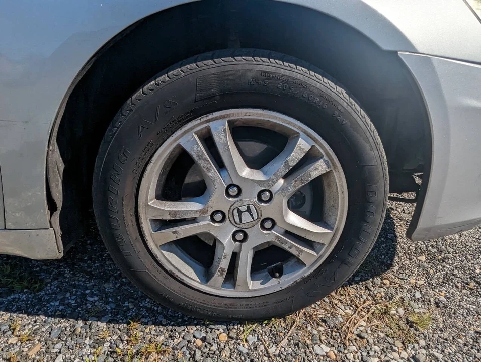 2006 Honda Accord 7th Gen - Image 9 of 21