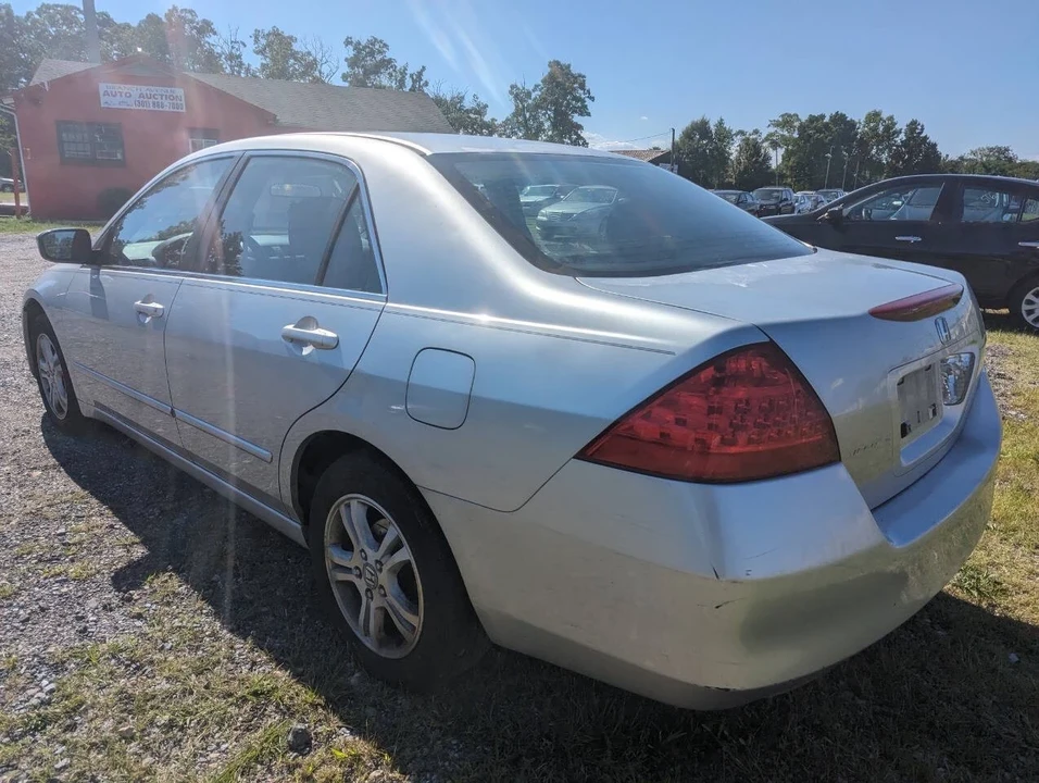 2006 Honda Accord 7th Gen - Image 4 of 21