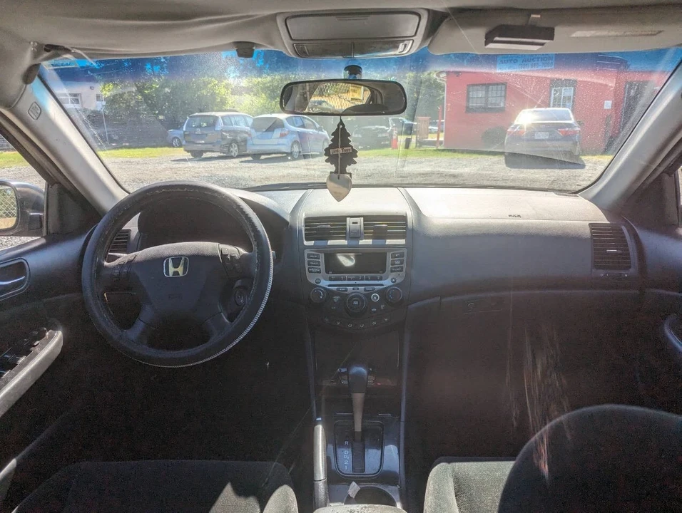 2006 Honda Accord 7th Gen - Image 15 of 21