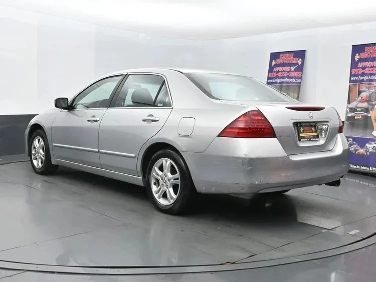 2006 Honda Accord 7th Gen - Image 9 of 12