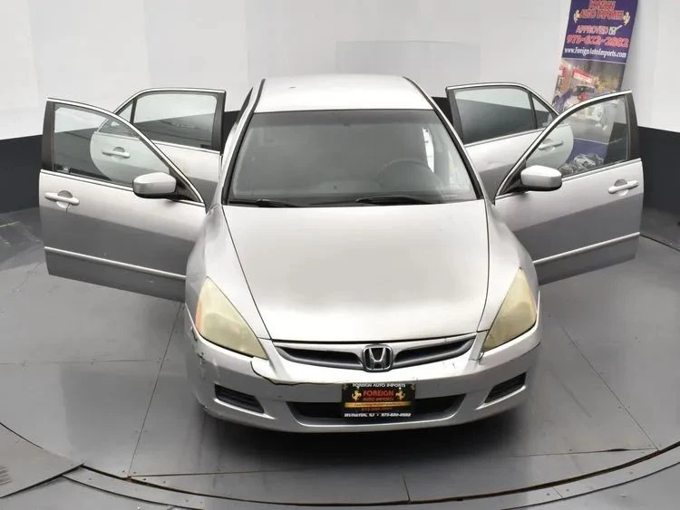 2006 Honda Accord 7th Gen - Image 10 of 12