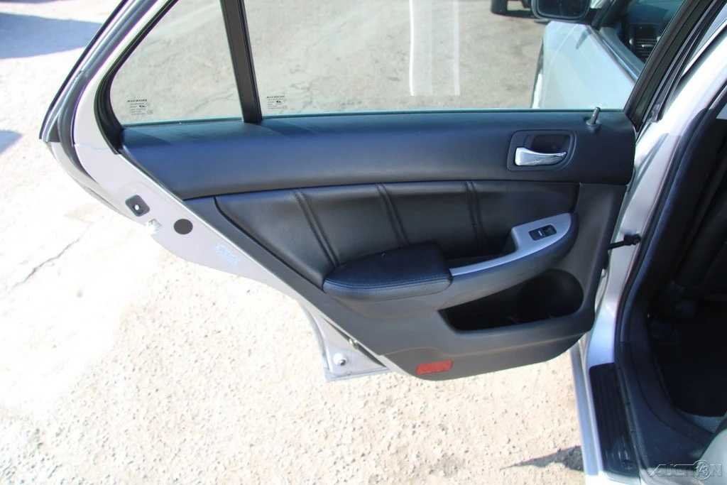 2006 Honda Accord 7th Gen - Image 21 of 21