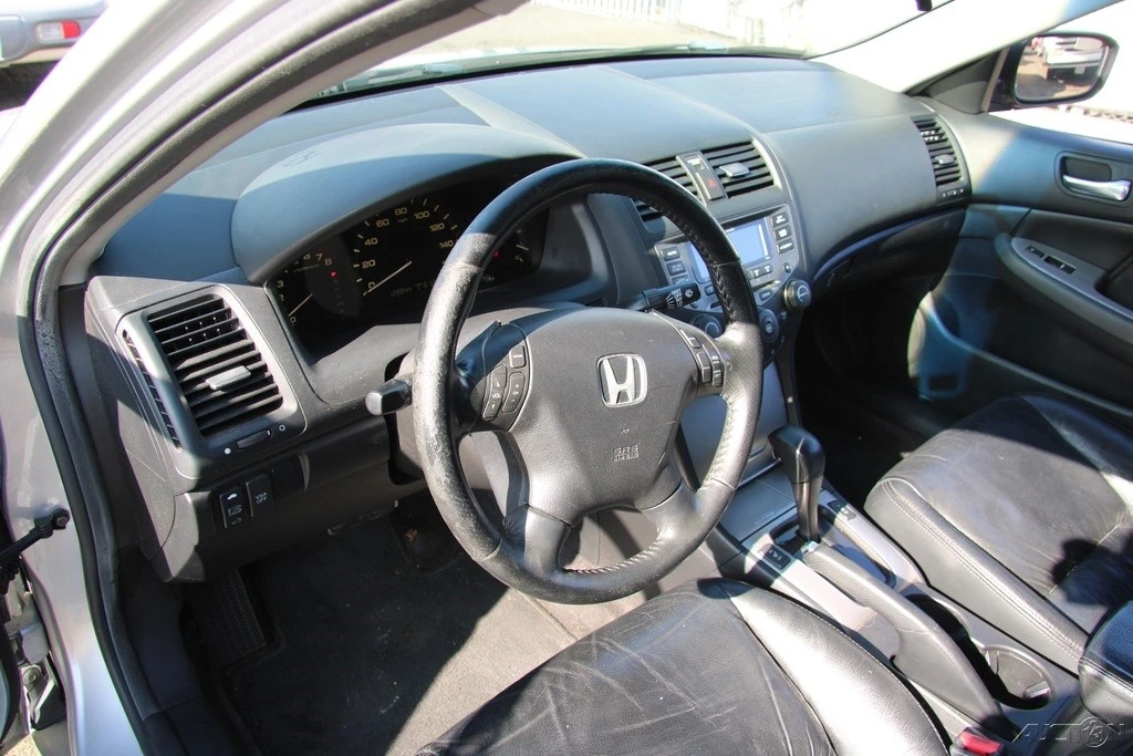 2006 Honda Accord 7th Gen - Image 16 of 21