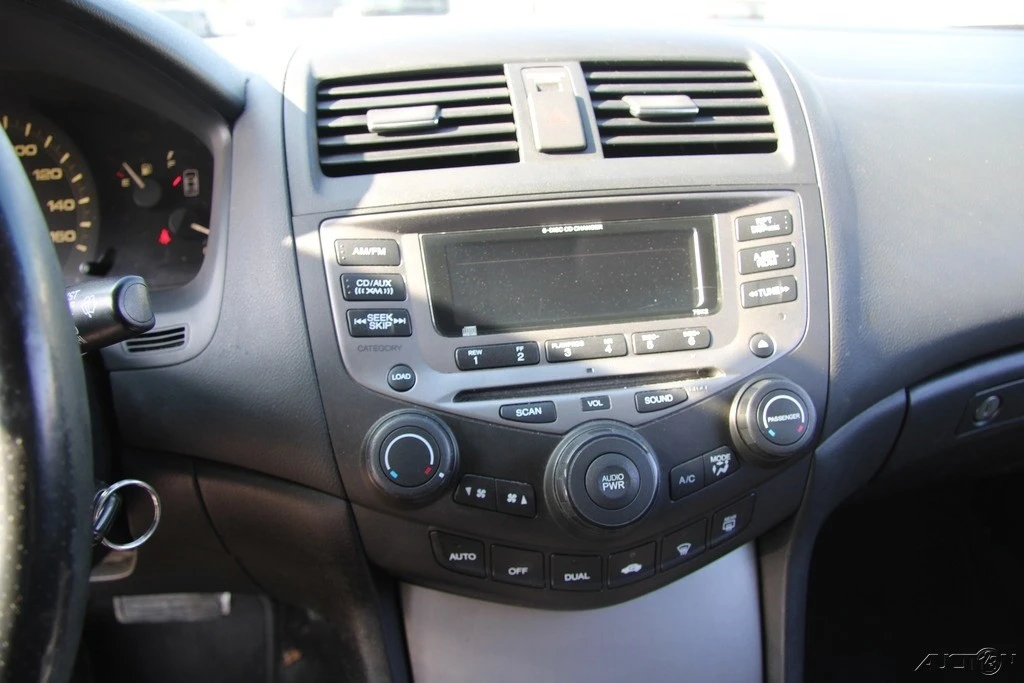 2006 Honda Accord 7th Gen - Image 19 of 21