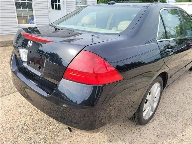 2006 Honda Accord 7th Gen - Image 13 of 21