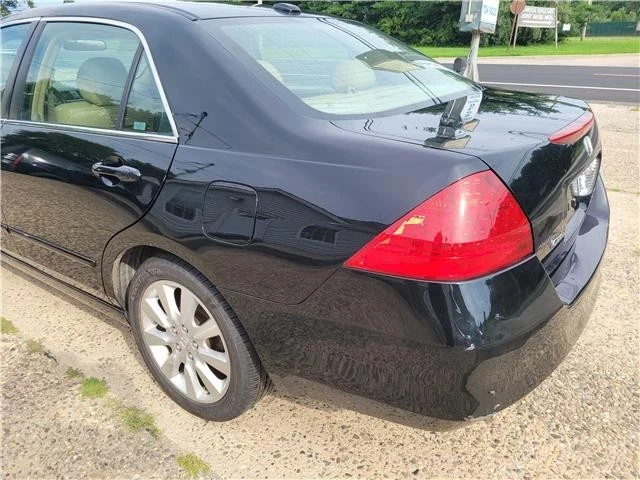 2006 Honda Accord 7th Gen - Image 14 of 21
