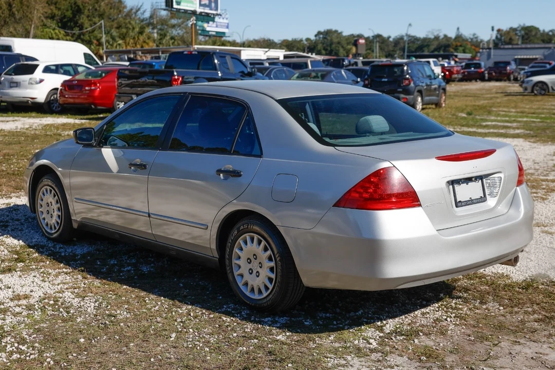 2006 Honda Accord 7th Gen - Image 5 of 12