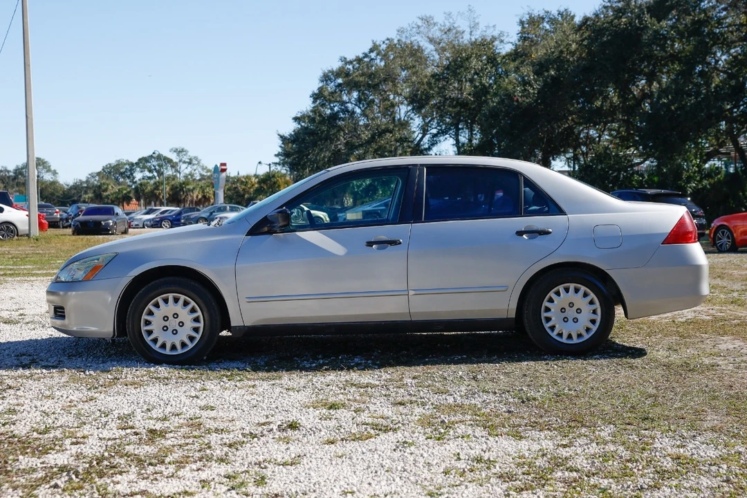 2006 Honda Accord 7th Gen - Image 3 of 12