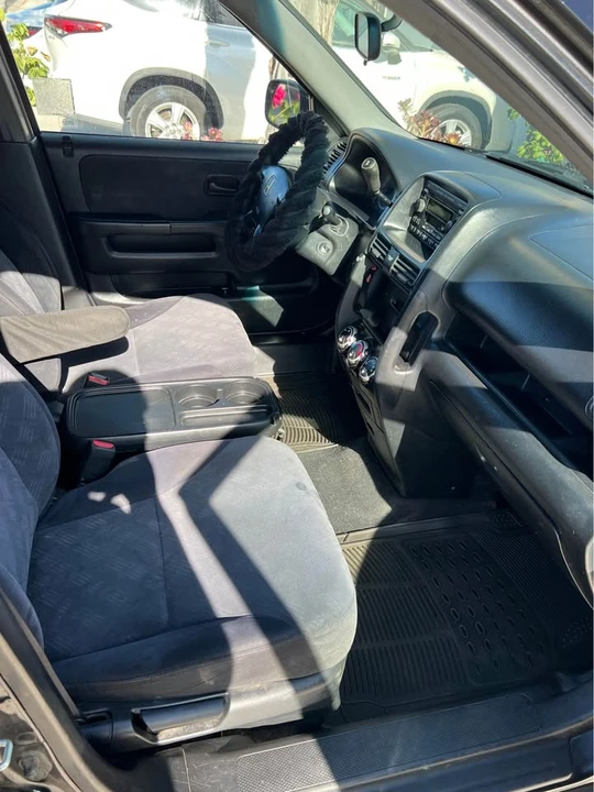 2006 Honda CR-V 2nd Gen - Image 15 of 16