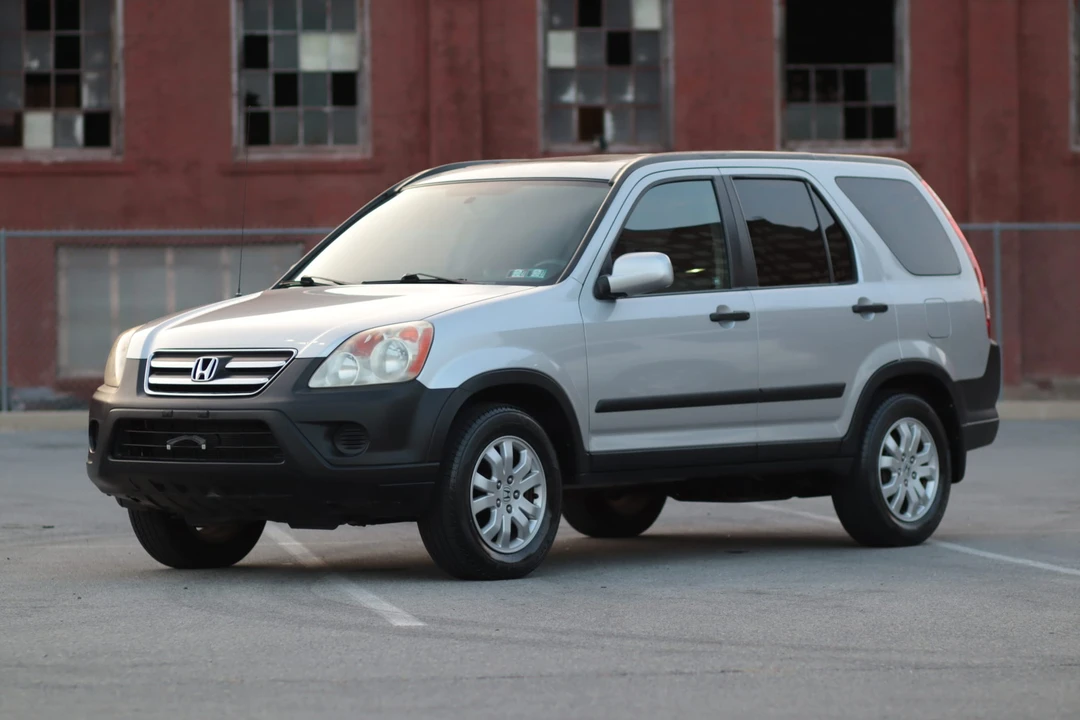 2006 Honda CR-V 2nd Gen - Image 8 of 31