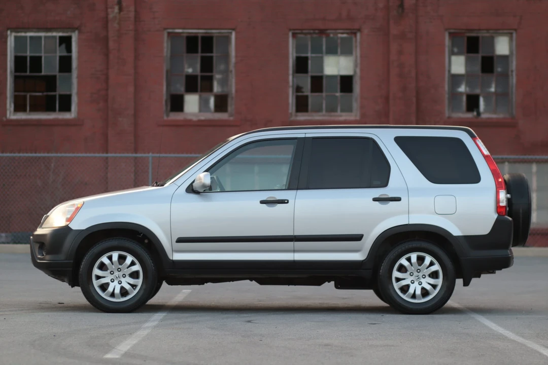 2006 Honda CR-V 2nd Gen - Image 22 of 31