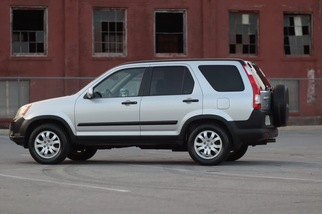 2006 Honda CR-V 2nd Gen - Image 23 of 31