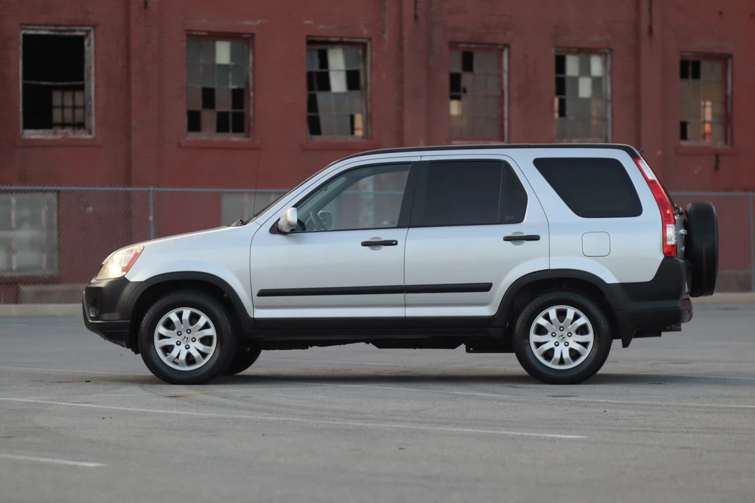 2006 Honda CR-V 2nd Gen - Image 18 of 31