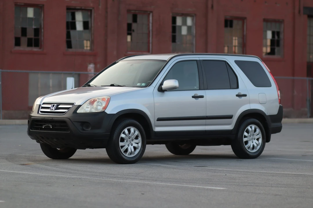 2006 Honda CR-V 2nd Gen - Image 11 of 31